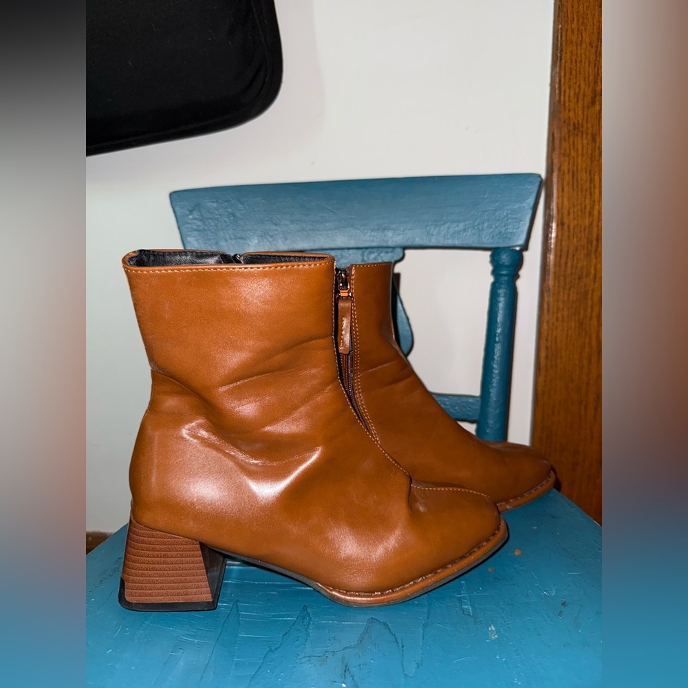 SHEIN Brown Ankle Boots